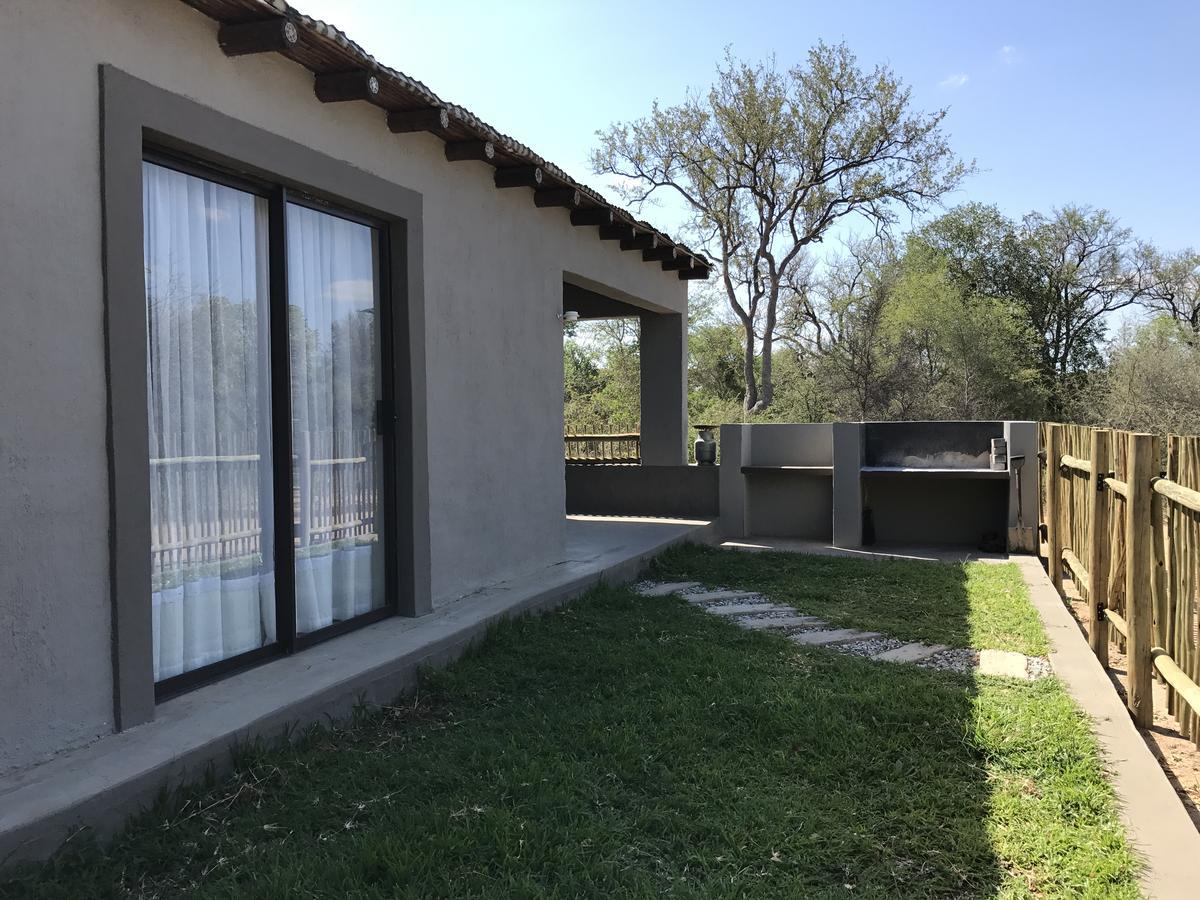 Leadwood Lodge Hoedspruit Bagian luar foto