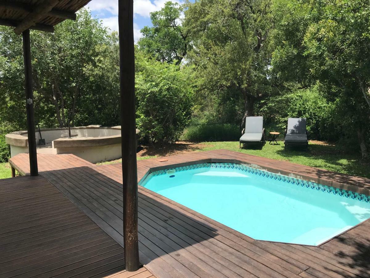 Leadwood Lodge Hoedspruit Bagian luar foto