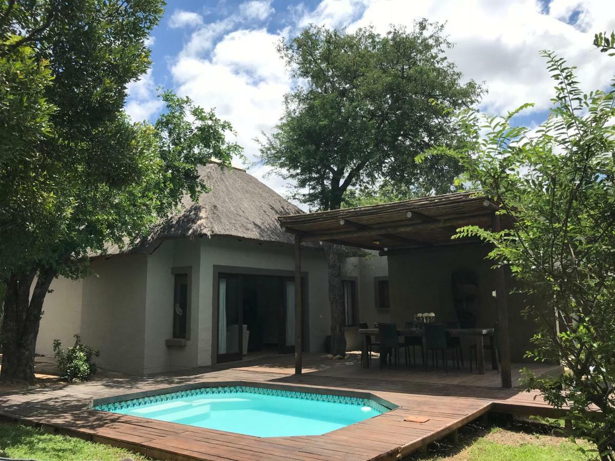 Leadwood Lodge Hoedspruit Bagian luar foto